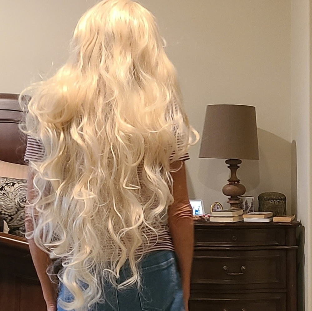 LONG Wavy Blonde Wig